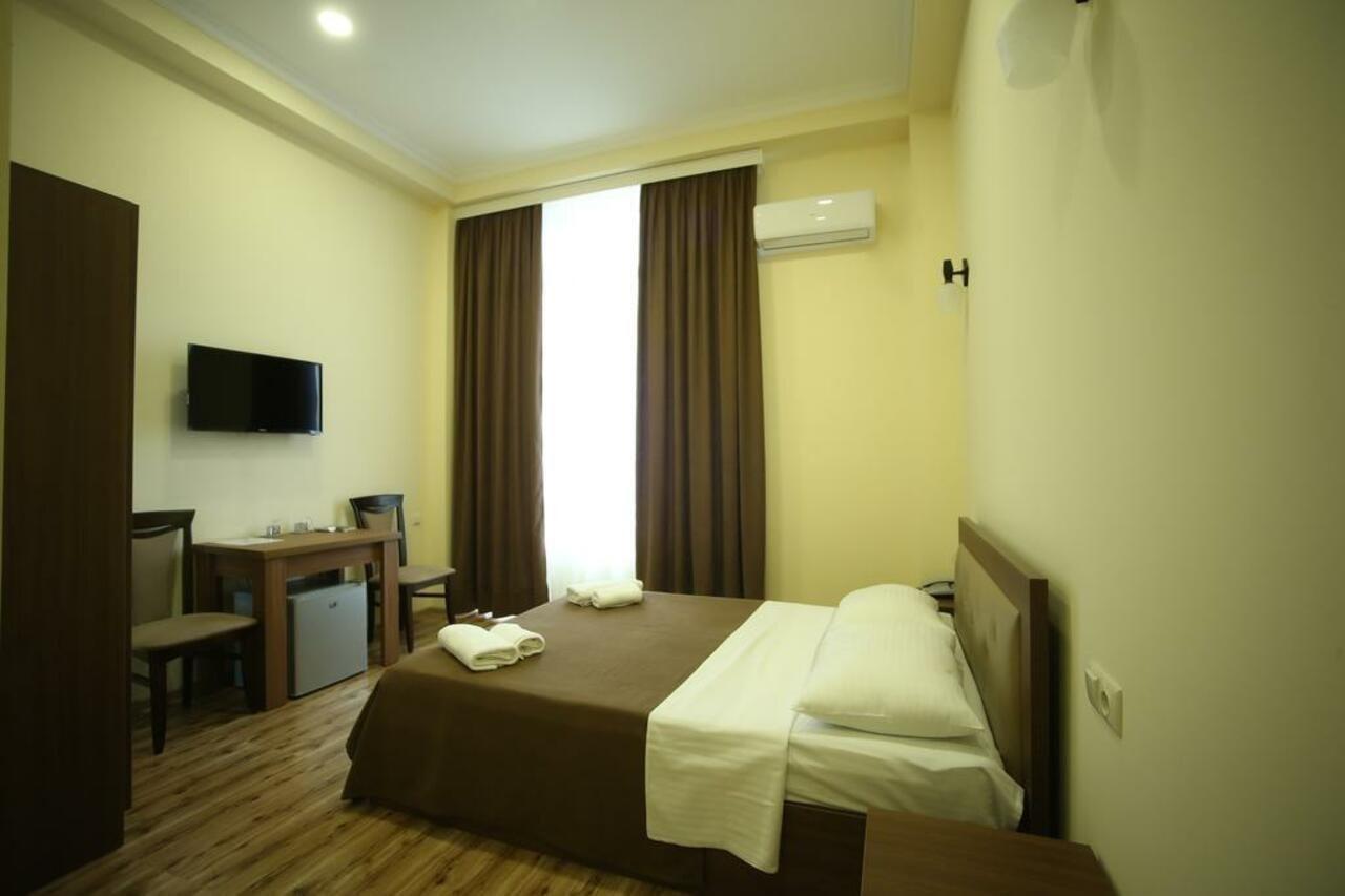 Hotel Comfort Kutaisi Exteriér fotografie